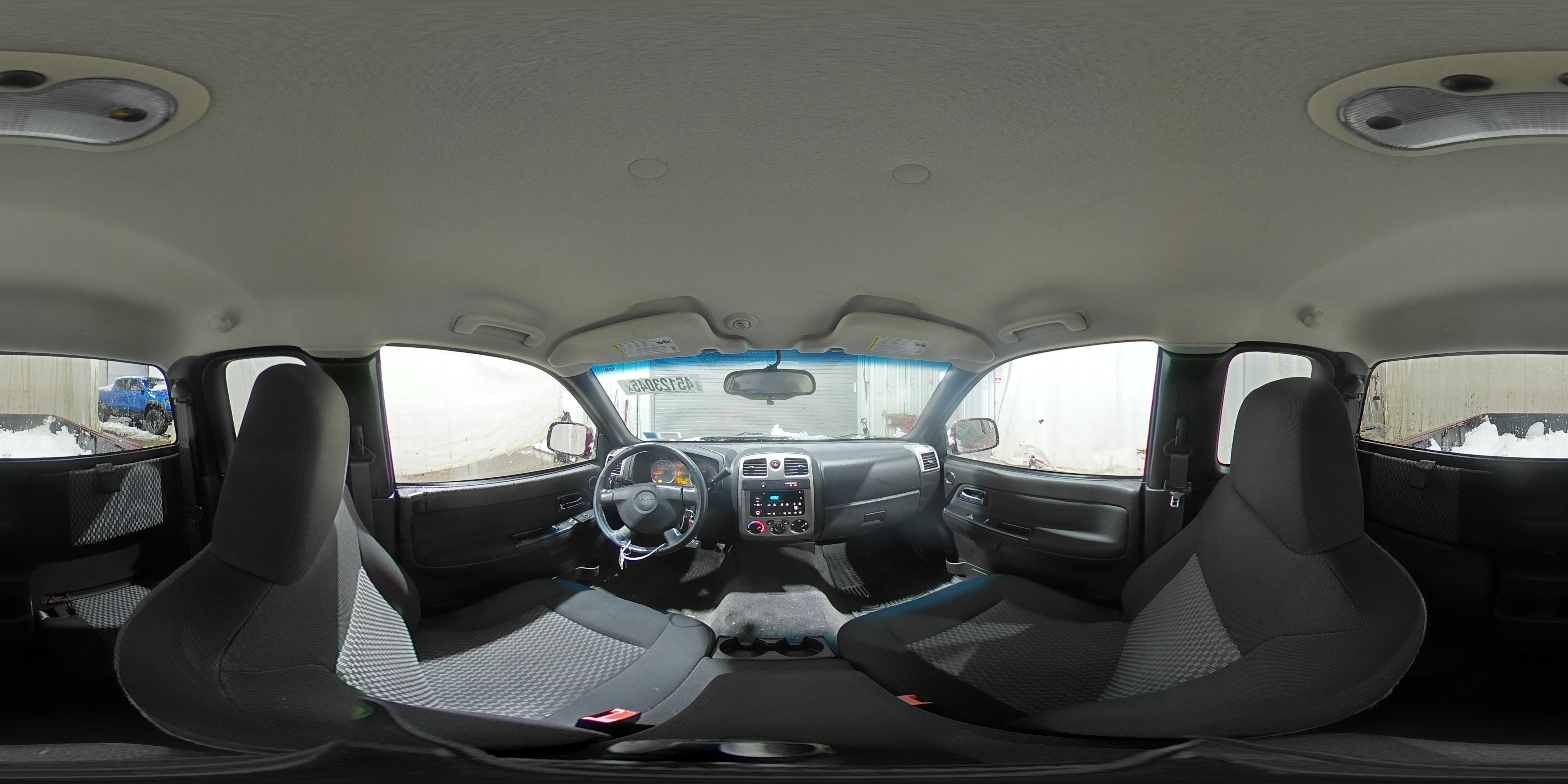 2009 GMC Canyon - Image 13