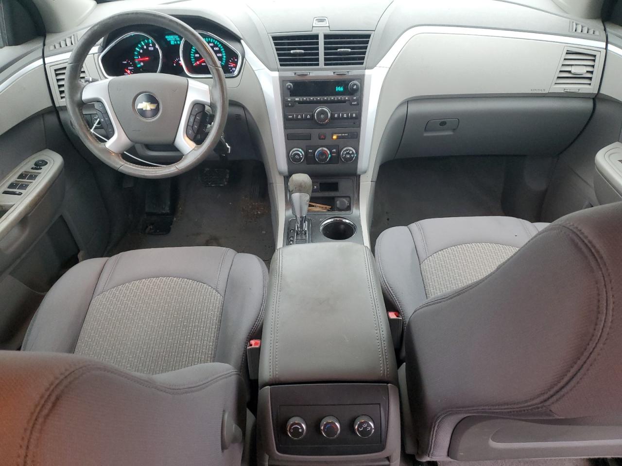 2011 Chevrolet Traverse - Image 8