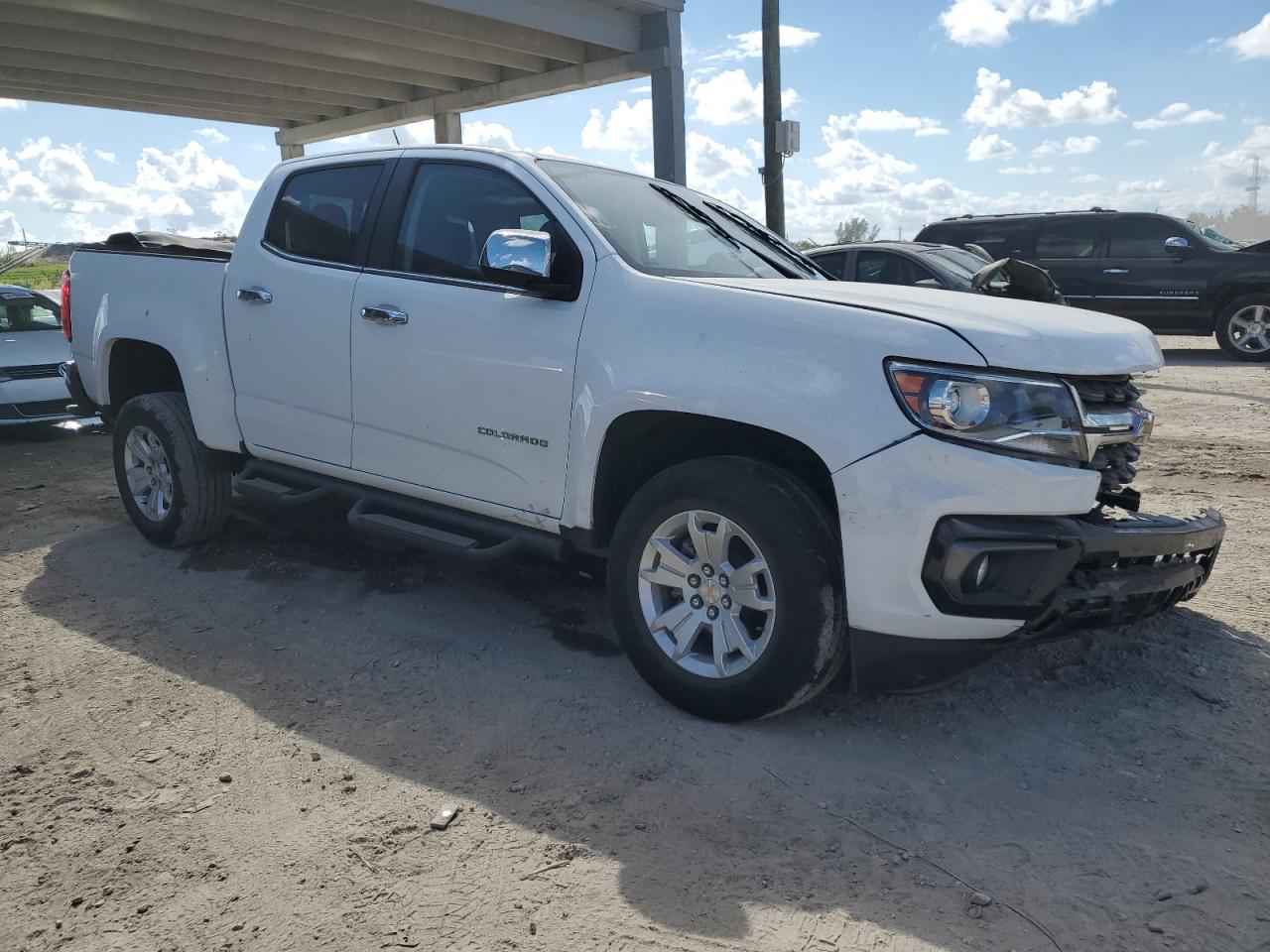 2021 Chevrolet Colorado - Image 4