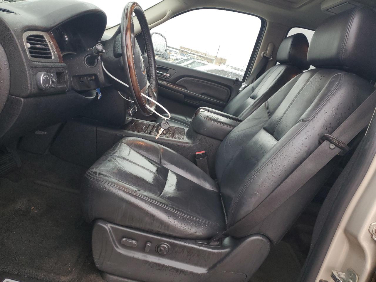 2007 GMC Yukon - Image 7