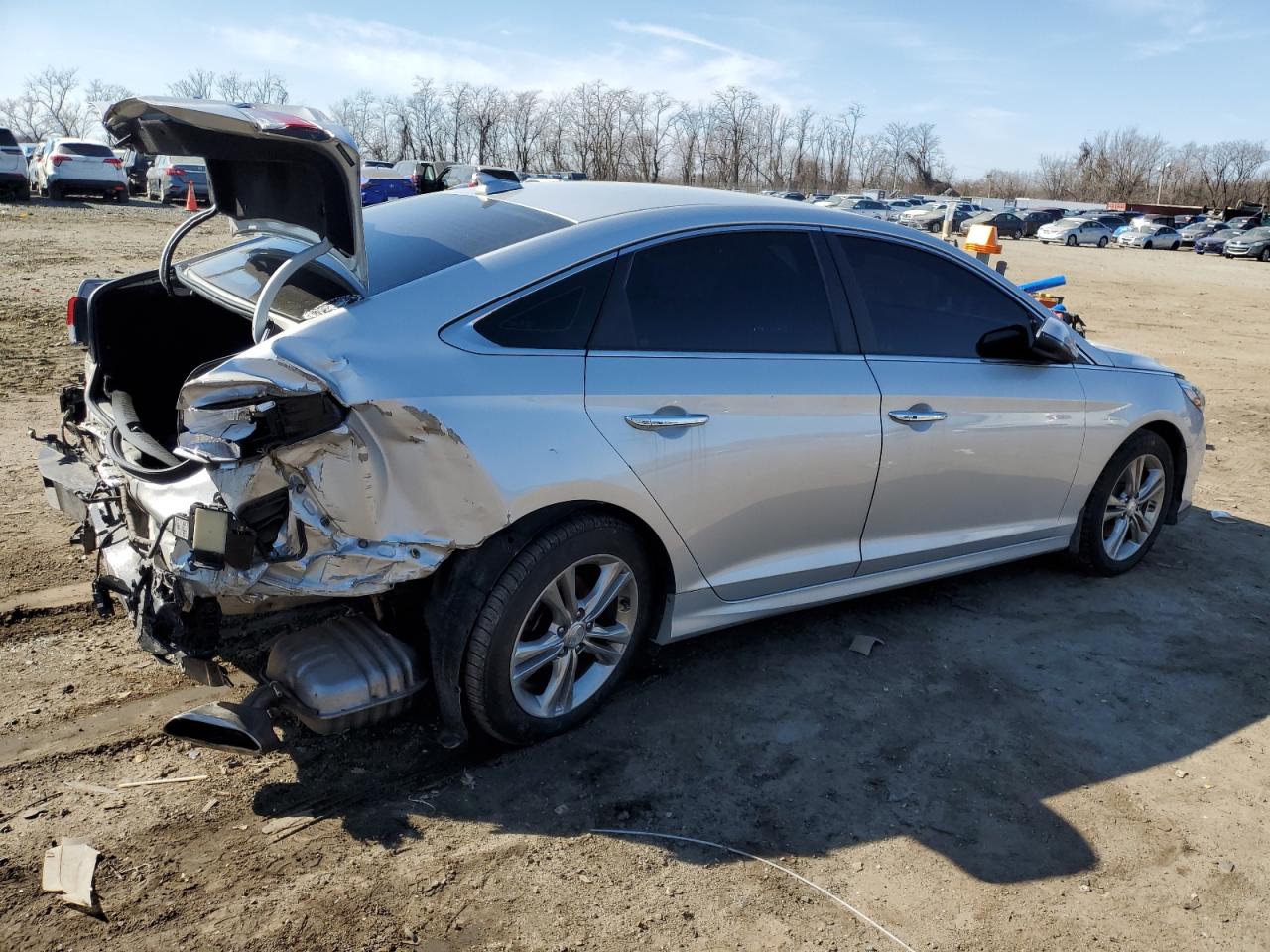 2018 Hyundai Sonata - Image 3