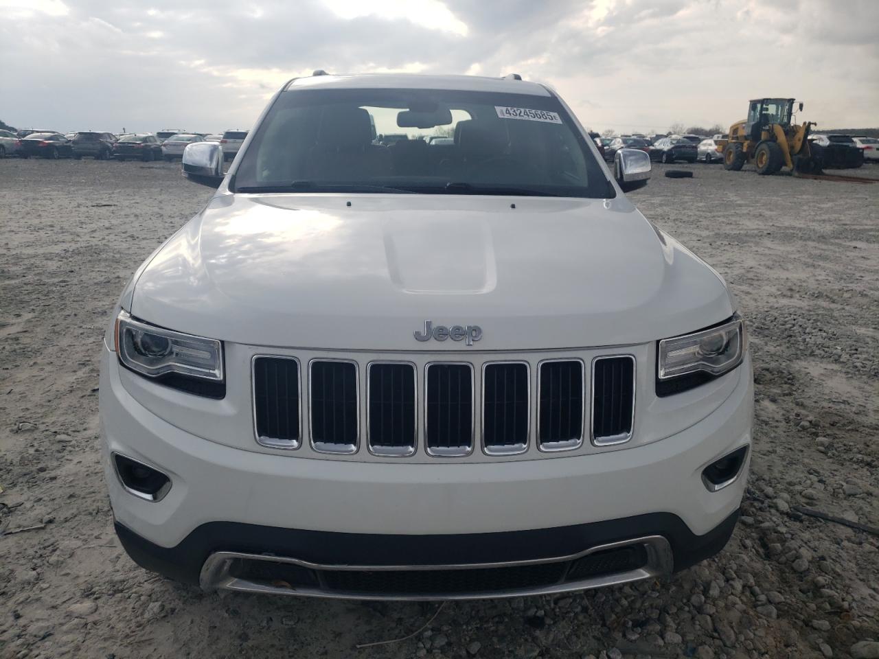 2014 Jeep Grand Cherokee - Image 5