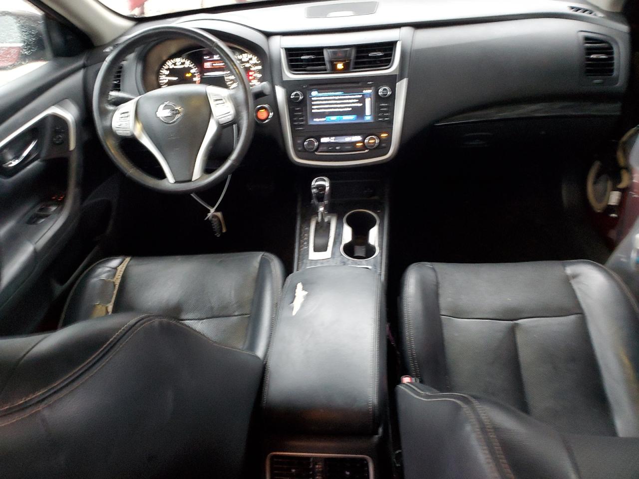 2016 Nissan Altima - Image 8