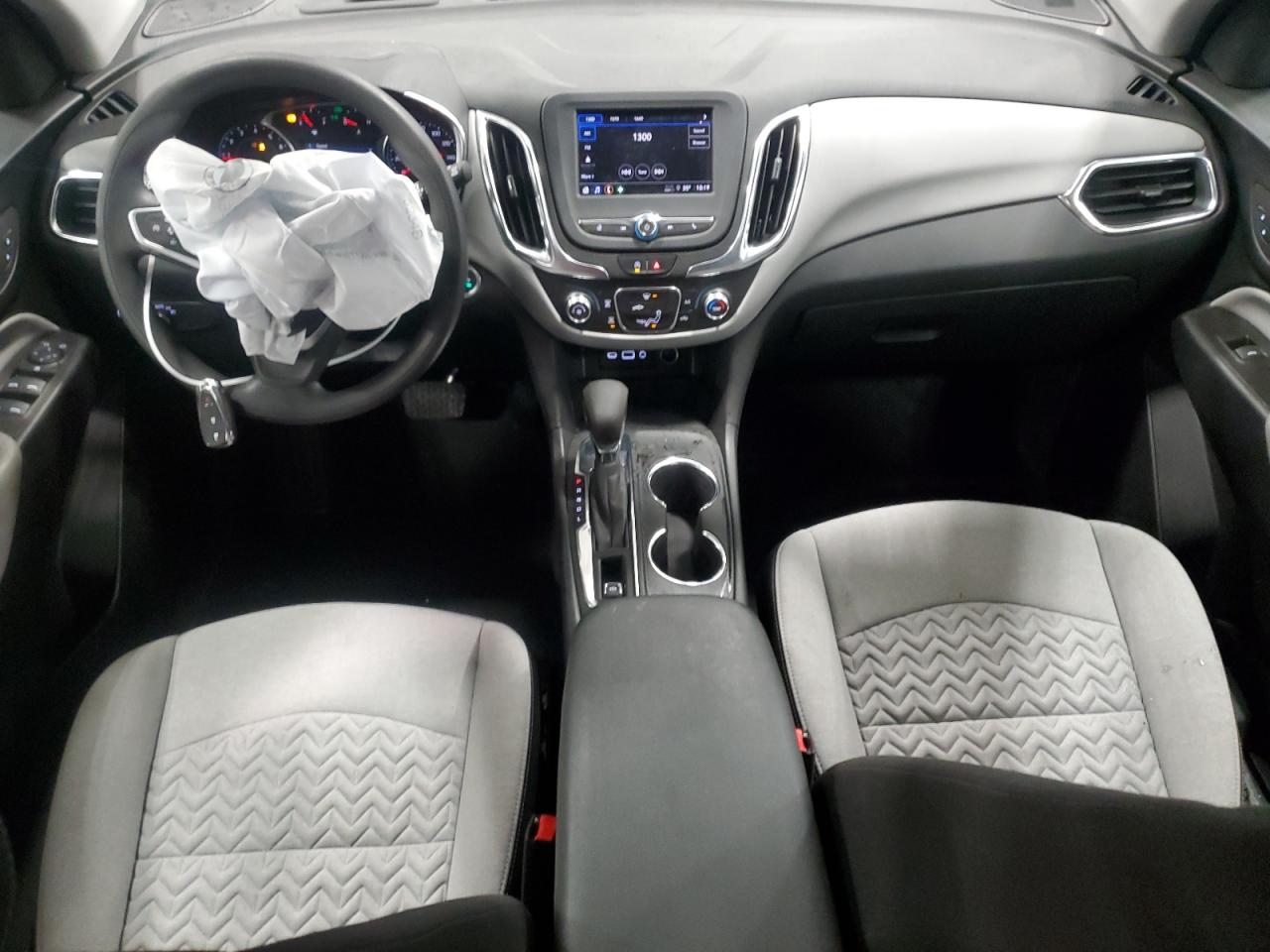2022 Chevrolet Equinox - Image 8
