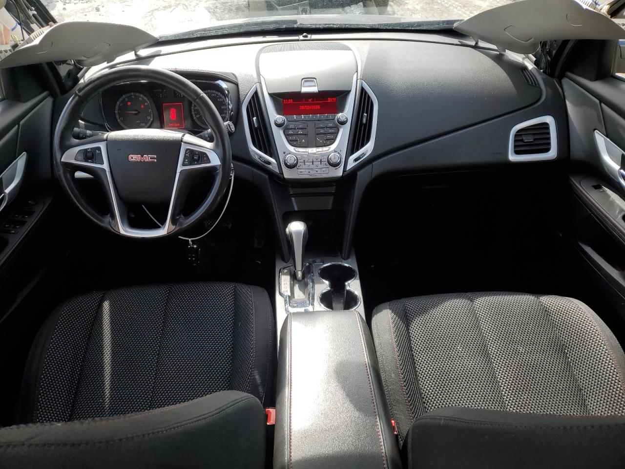 2010 GMC Terrain - Image 8
