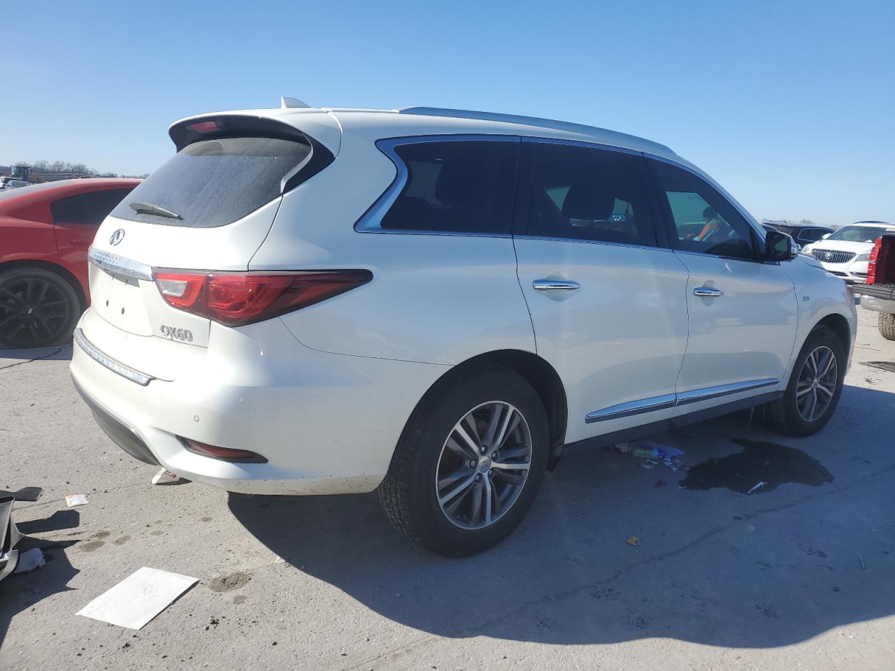 2016 Infiniti QX60 - Image 3