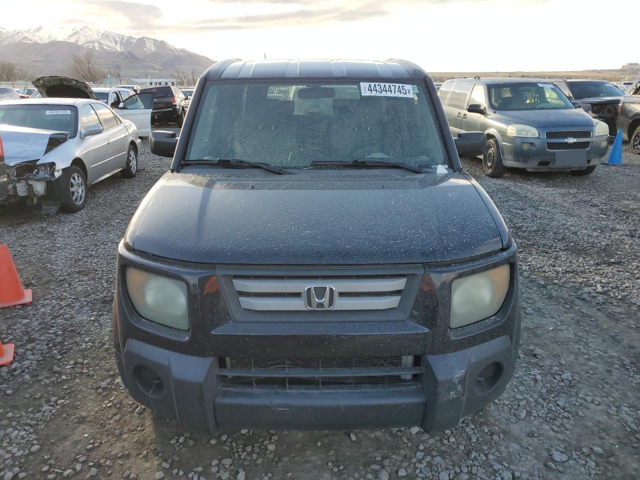 2007 Honda Element - Image 5