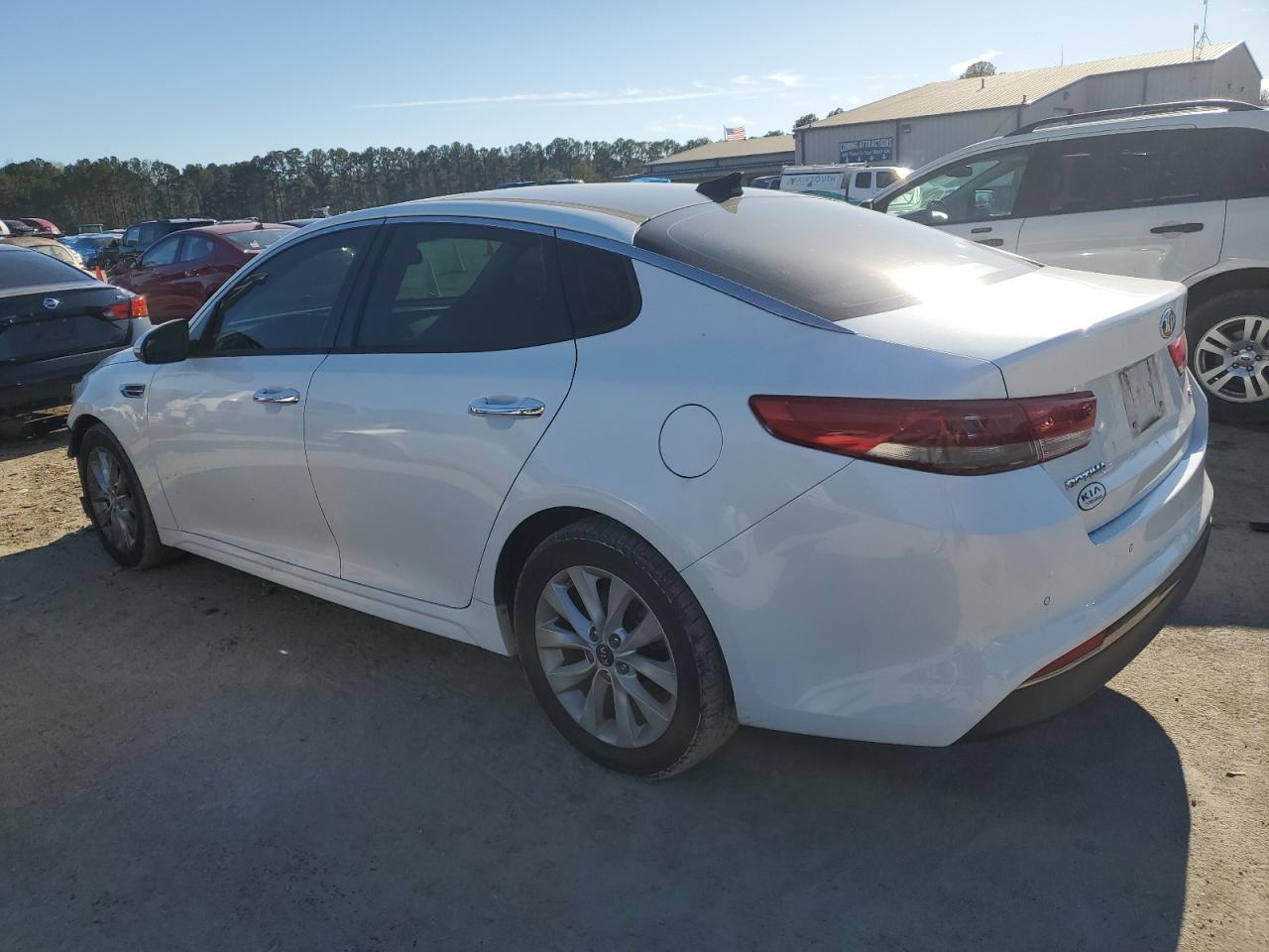 2016 Kia Optima - Image 2