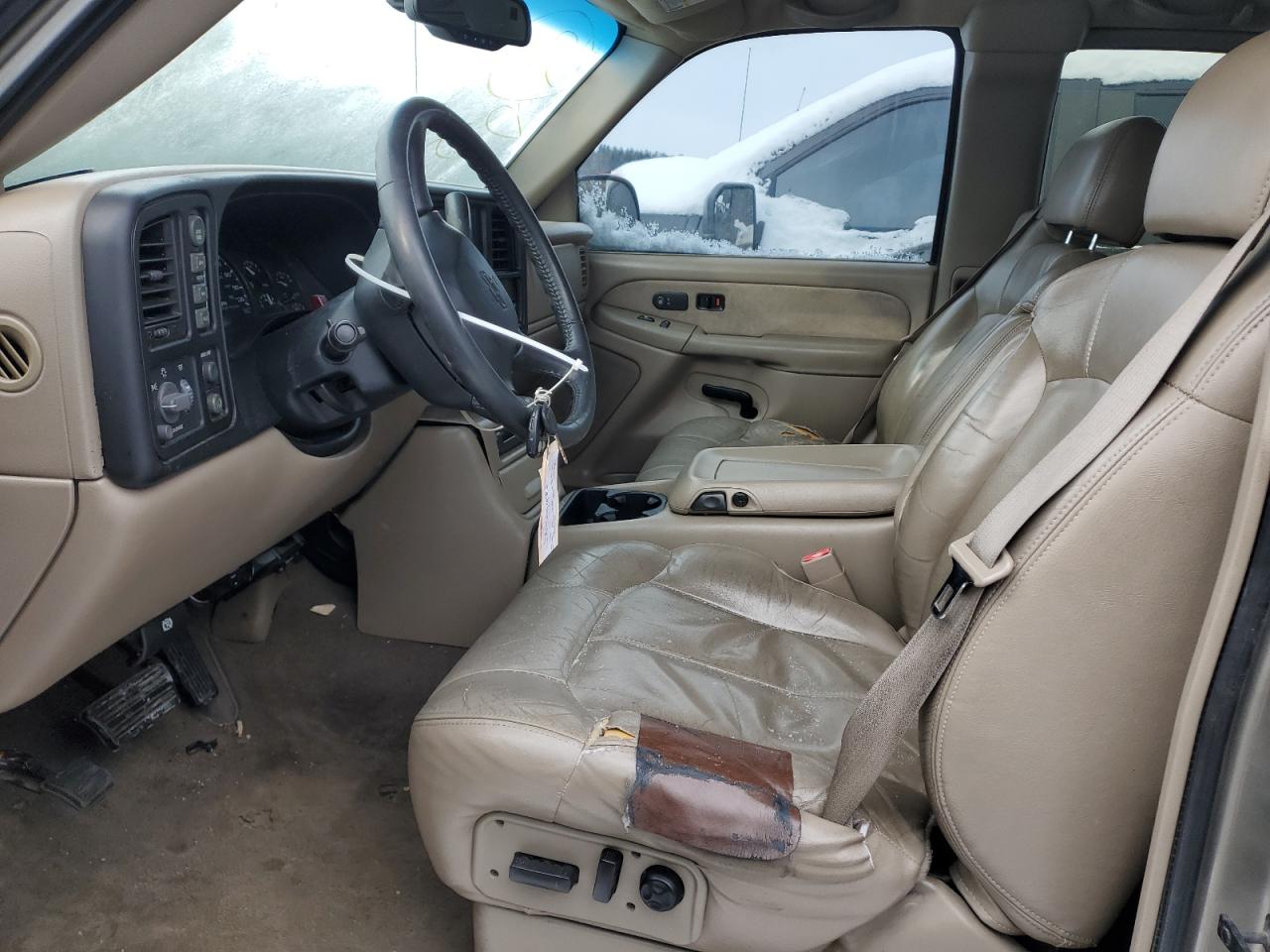 2002 Chevrolet Silverado - Image 7