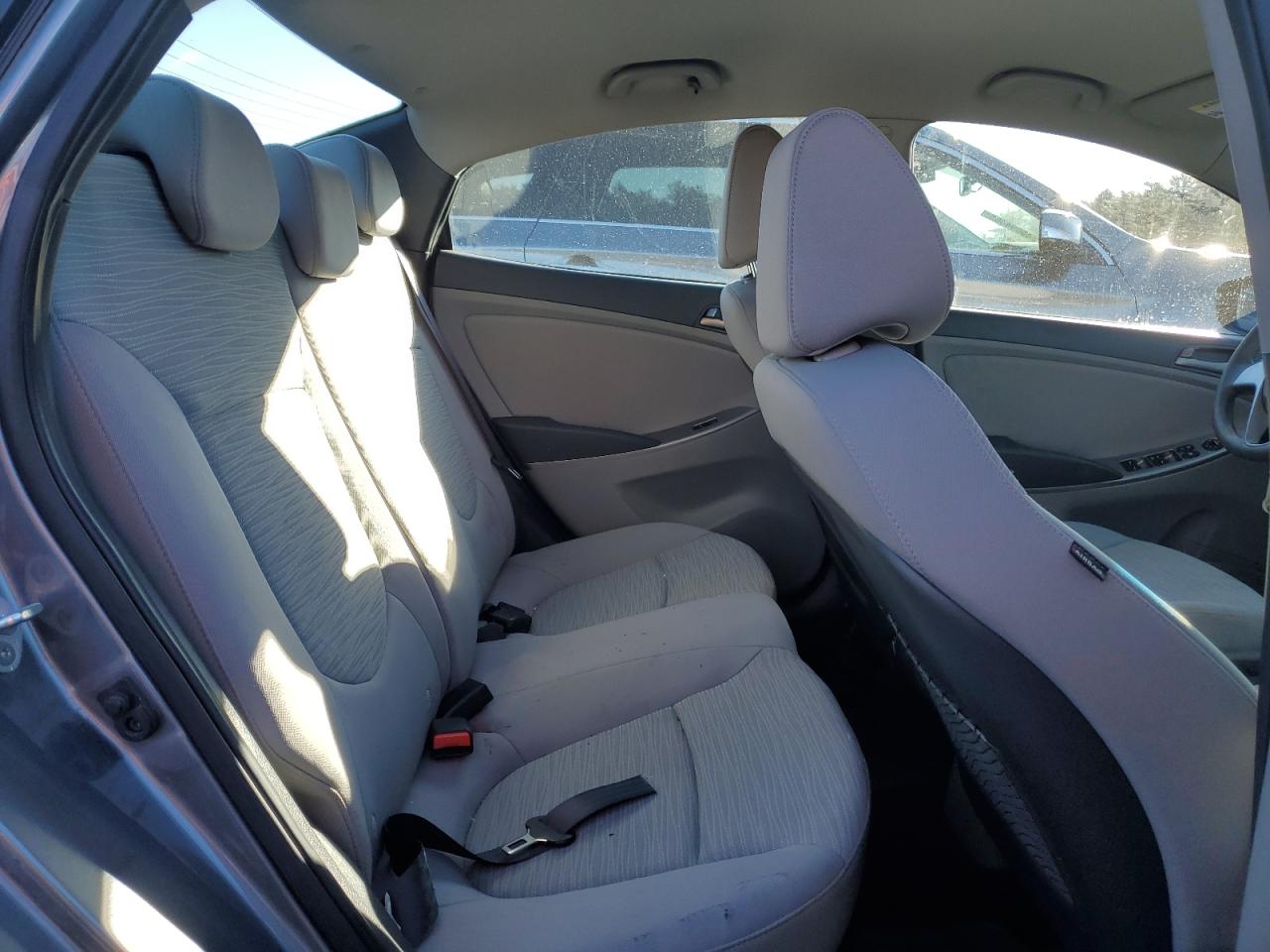 2016 Hyundai Accent - Image 10