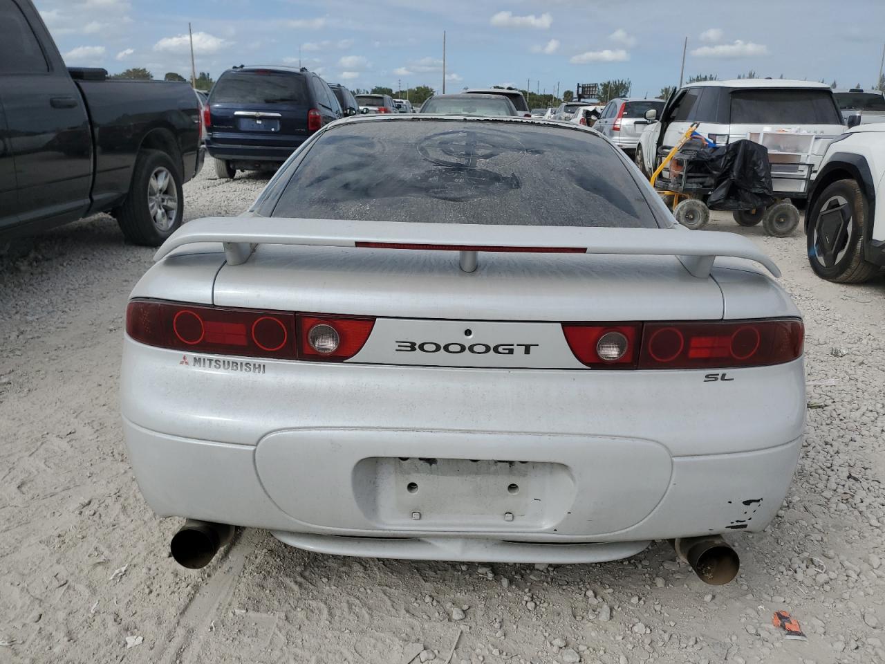 VIN: JA3AM64J4RY004161 Auction: COPART Lot: 45788125 Location: FL - WEST PALM BEACH VIN: JA3AM64J4RY004161 MITSUBISHI 3000GT 1994 SILVER Photo 6