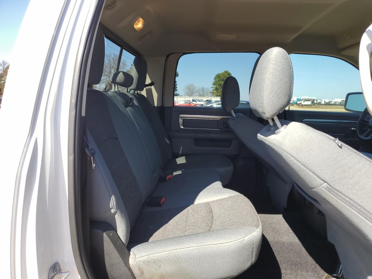 2017 RAM 1500 - Image 10