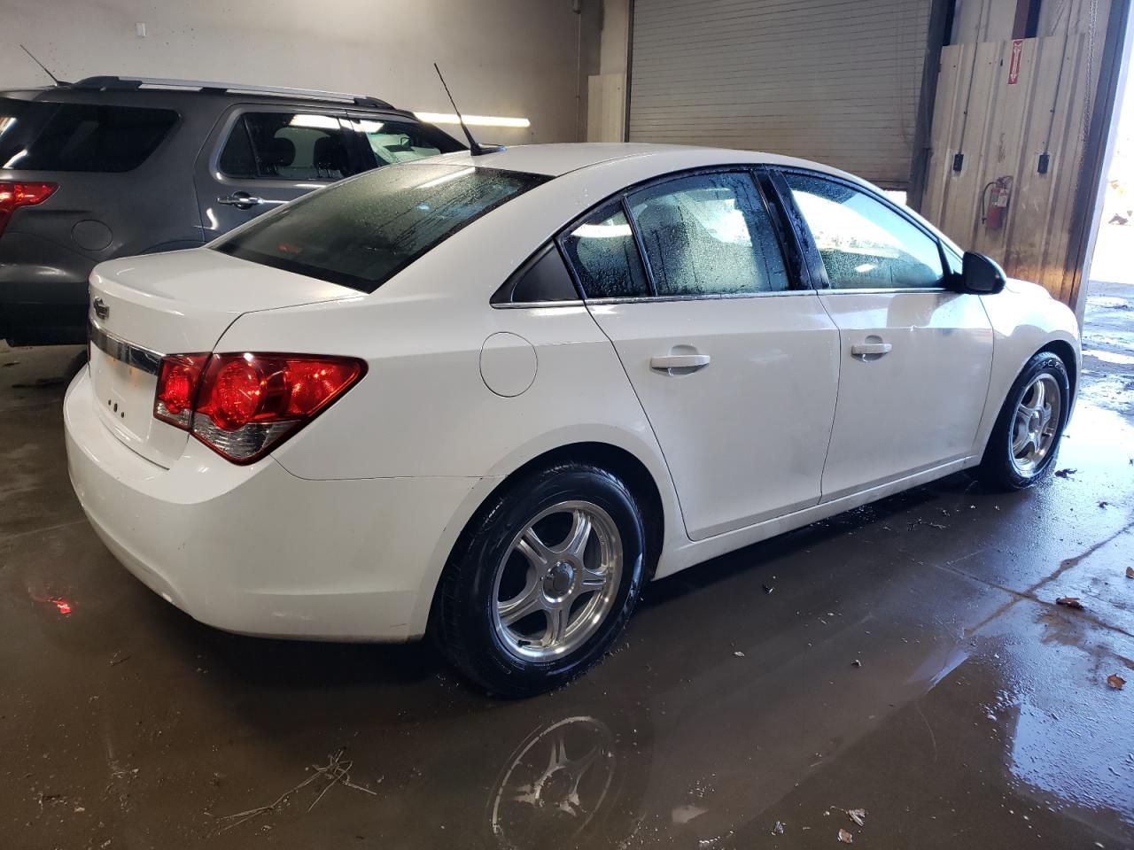 2012 Chevrolet Cruze - Image 3