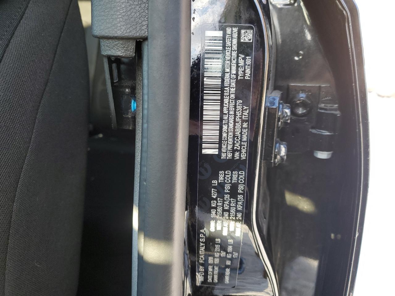 2018 Jeep Renegade - Image 14