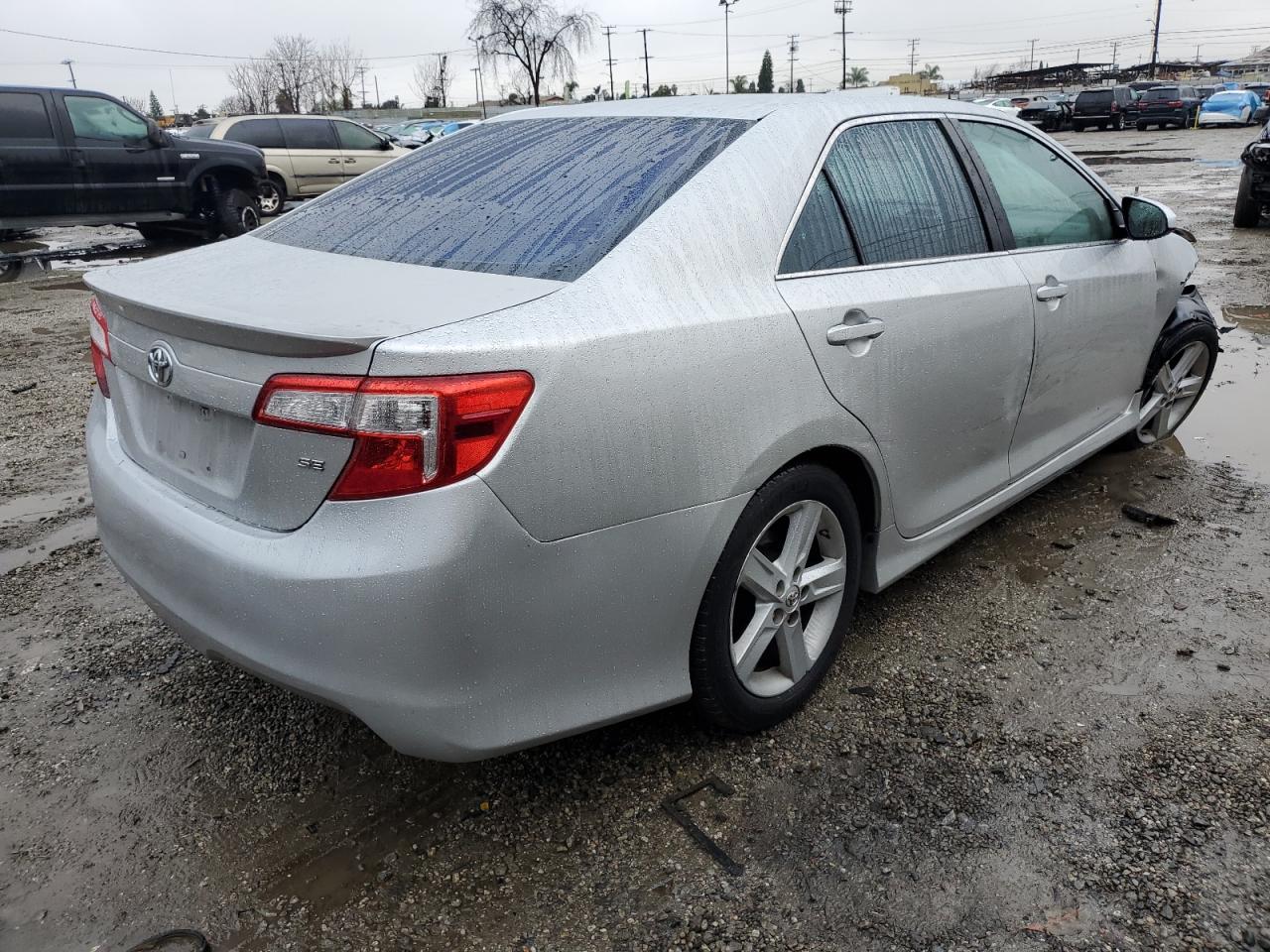 2013 Toyota Camry - Image 3