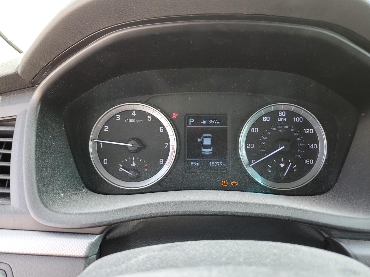 2019 Hyundai Sonata - Image 9