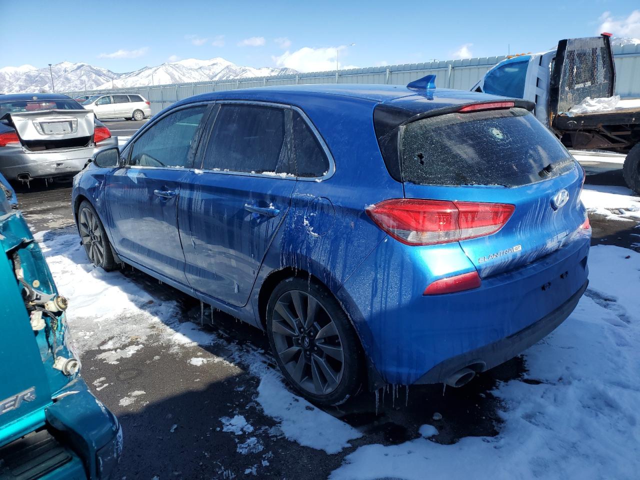 2018 Hyundai Elantra - Image 2