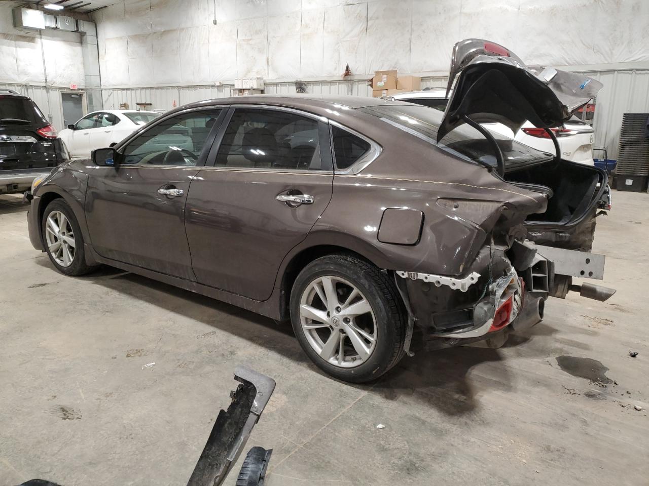 2013 Nissan Altima - Image 2