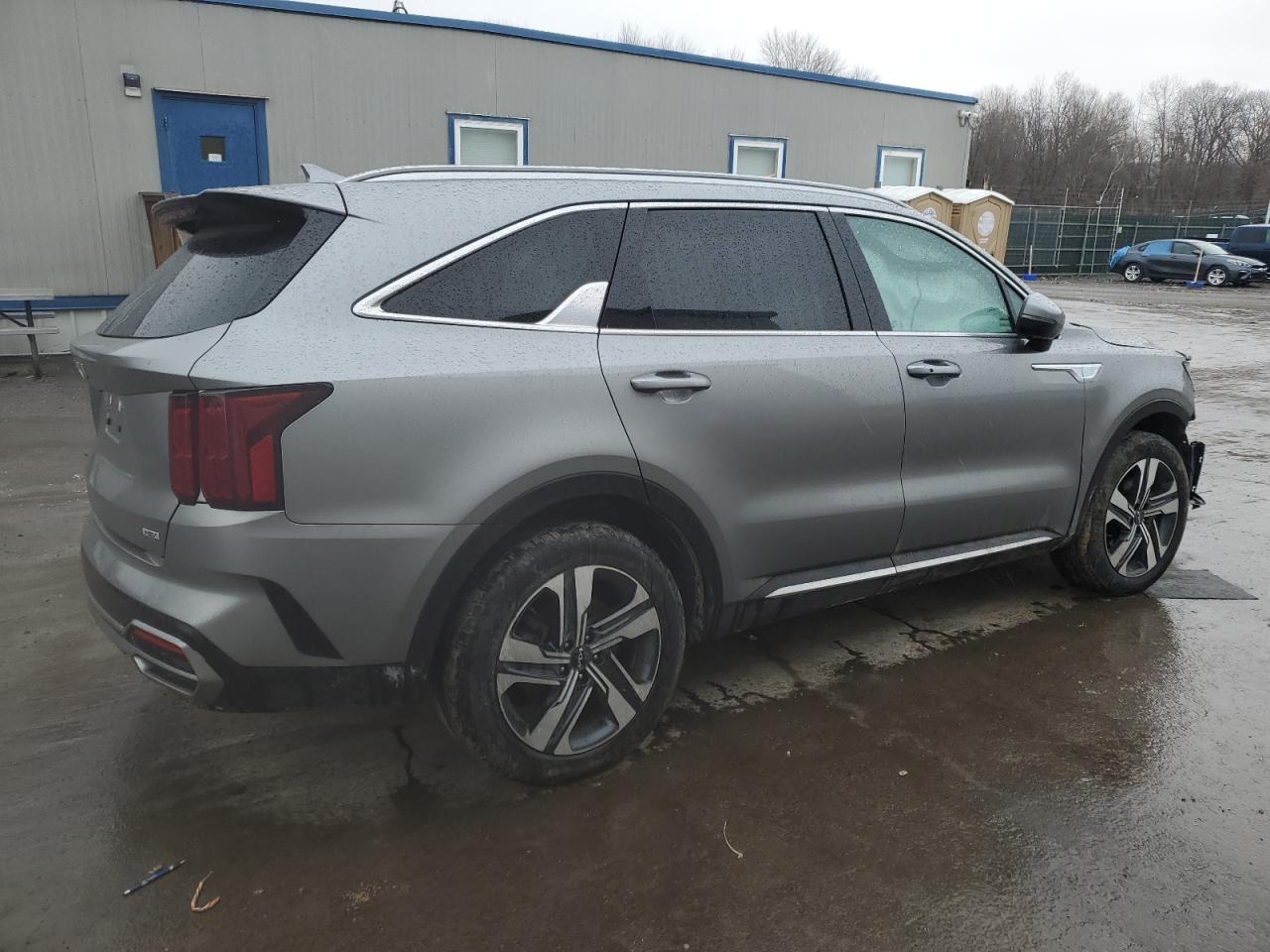 2023 Kia Sorento - Image 3