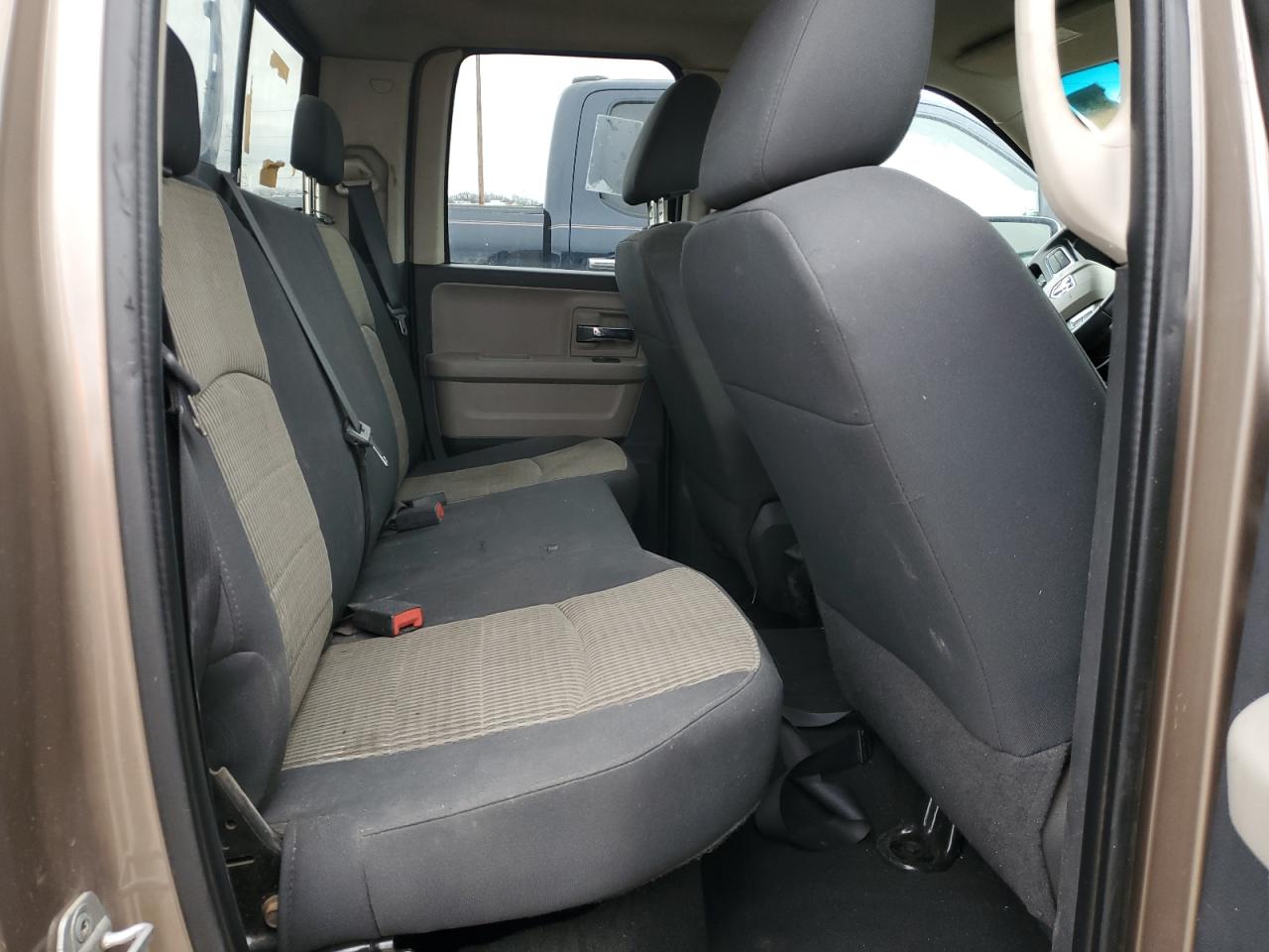 2009 Dodge RAM - Image 10