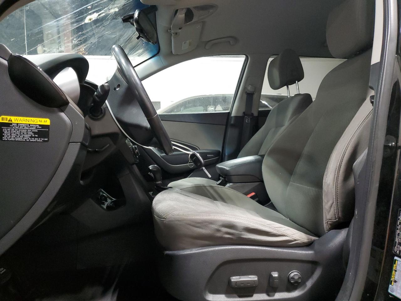 2014 Hyundai Santa Fe - Image 7