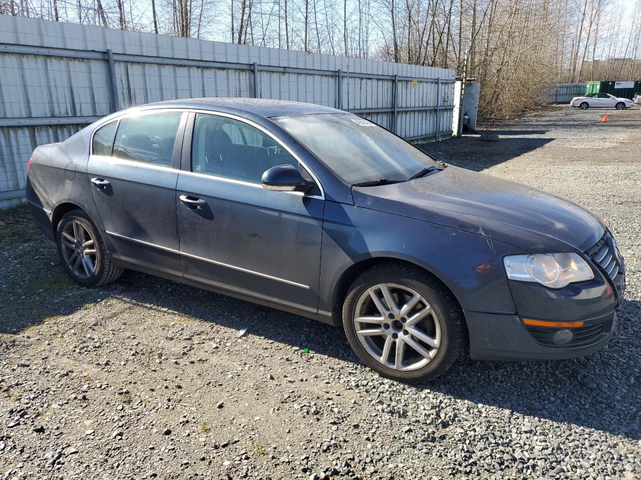 2008 Volkswagen Passat - Image 4
