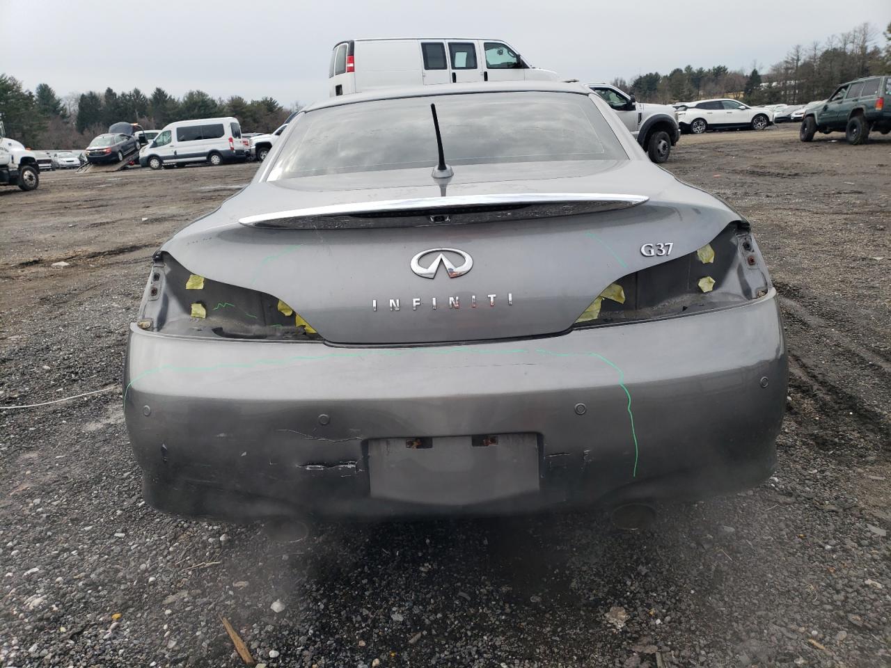 2011 Infiniti G - Image 6