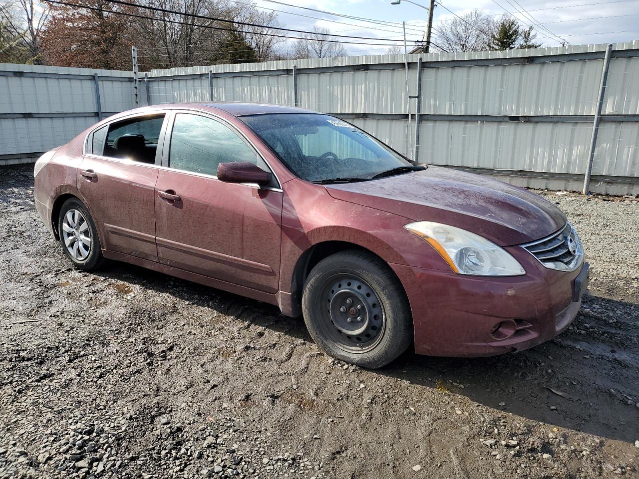 2010 Nissan Altima - Image 4