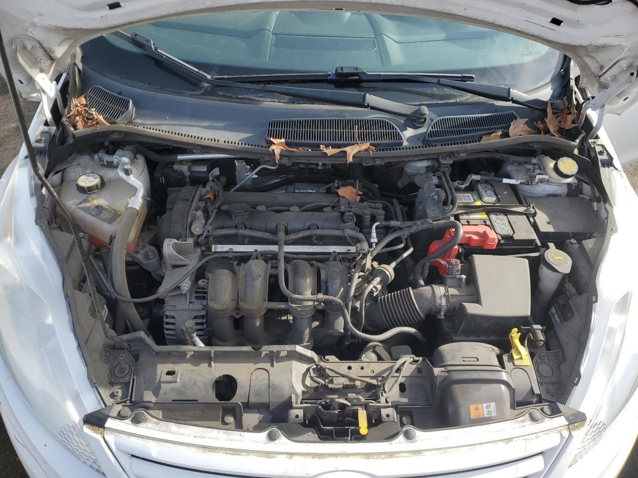 2013 Ford Fiesta - Image 12