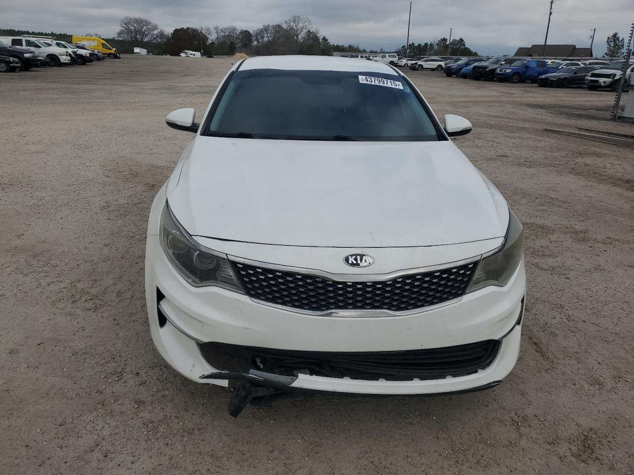 2017 Kia Optima - Image 5
