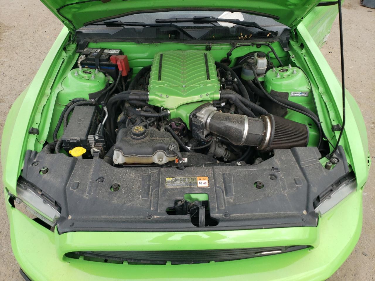 2013 Ford Mustang - Image 13