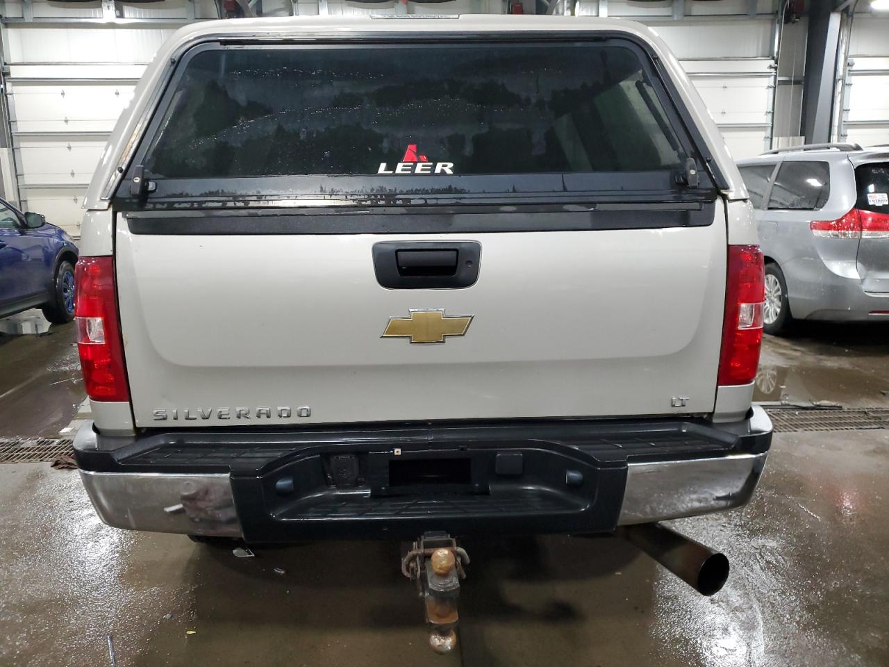 2008 Chevrolet Silverado - Image 6