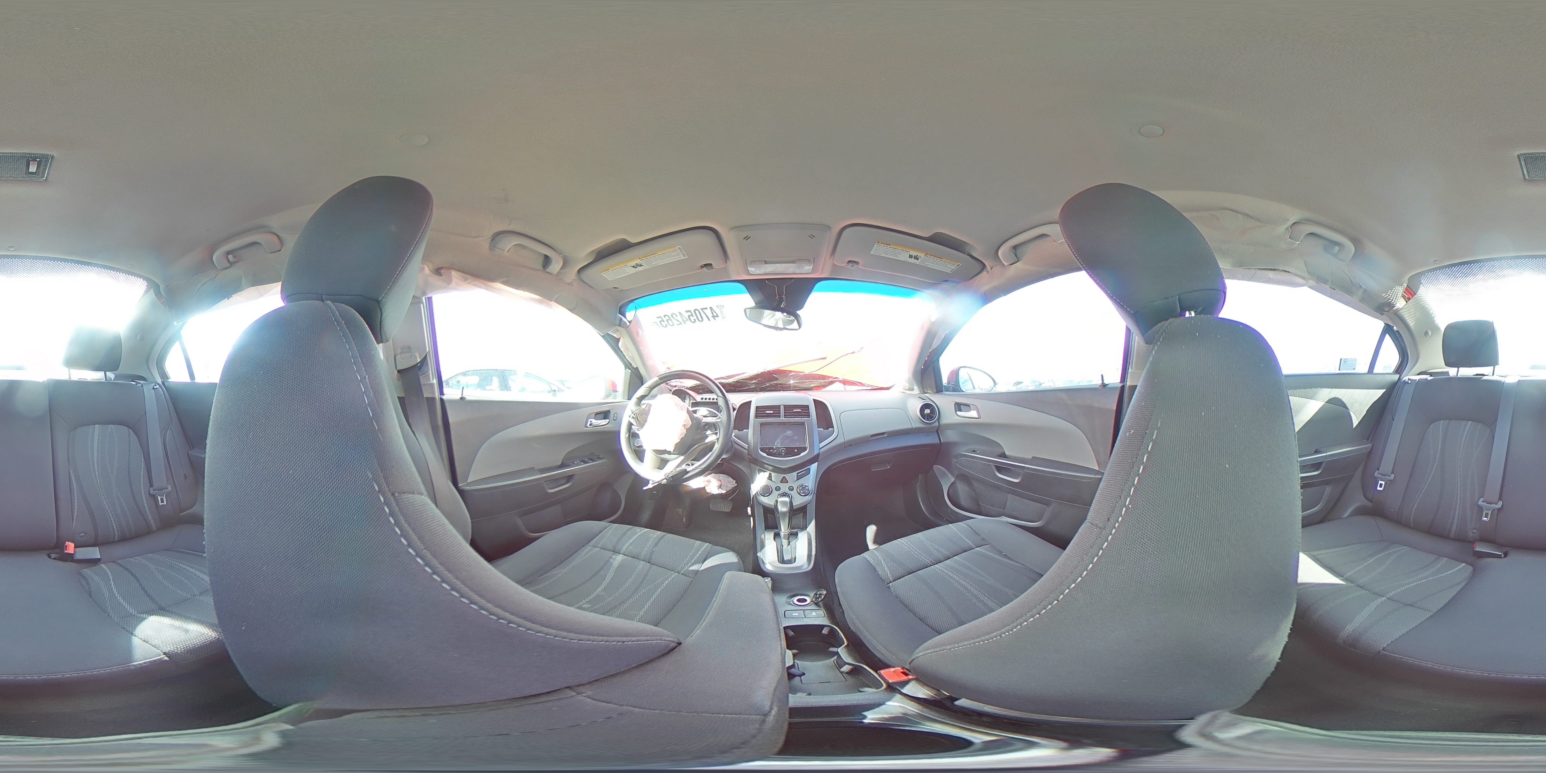 2016 Chevrolet Sonic - Image 14