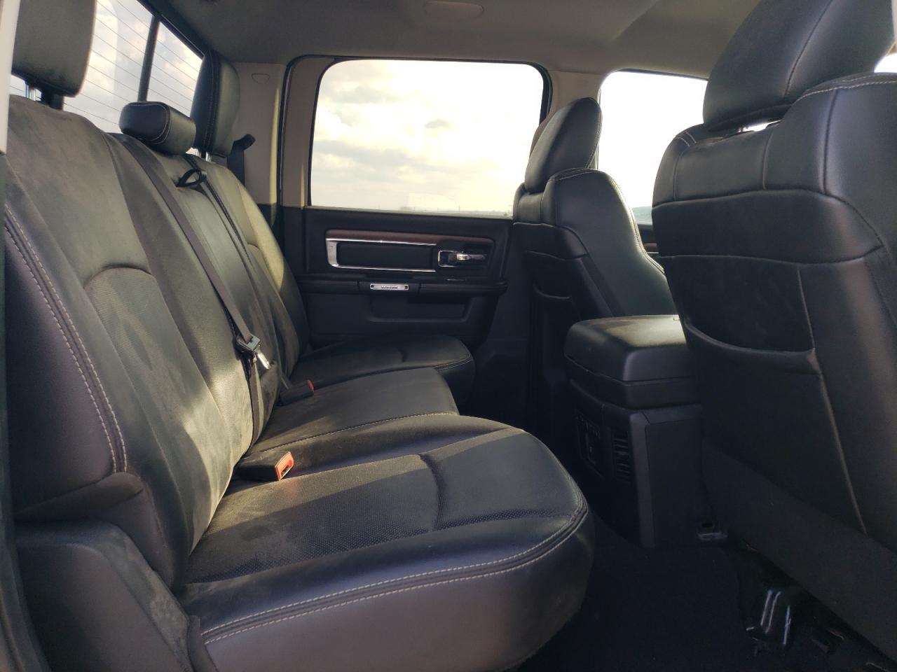2017 RAM 2500 - Image 10