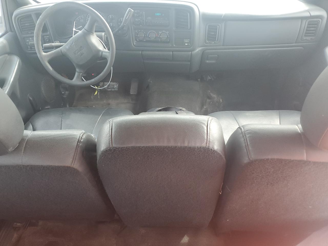 2002 GMC Sierra - Image 8