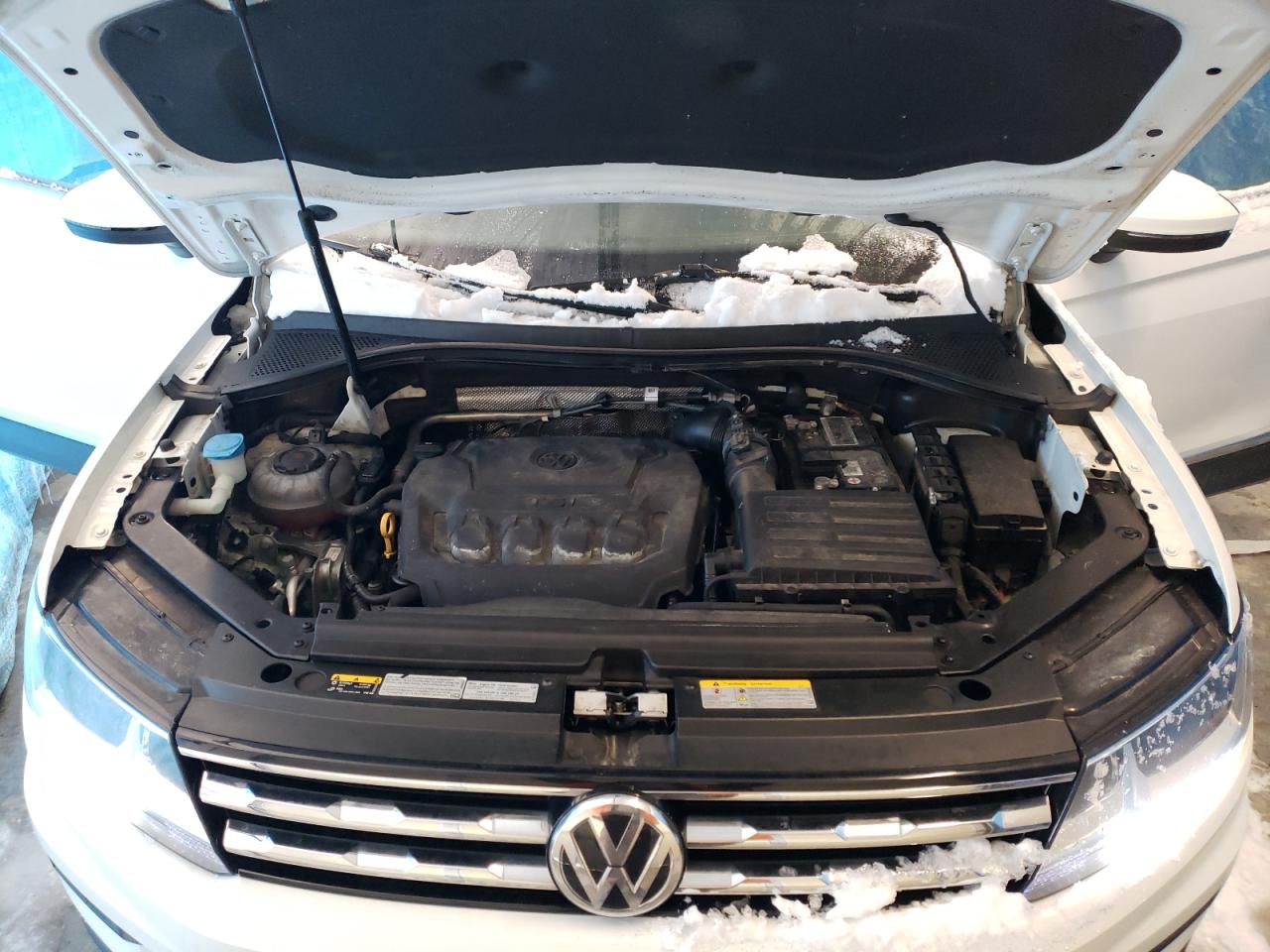 2021 Volkswagen Tiguan - Image 12