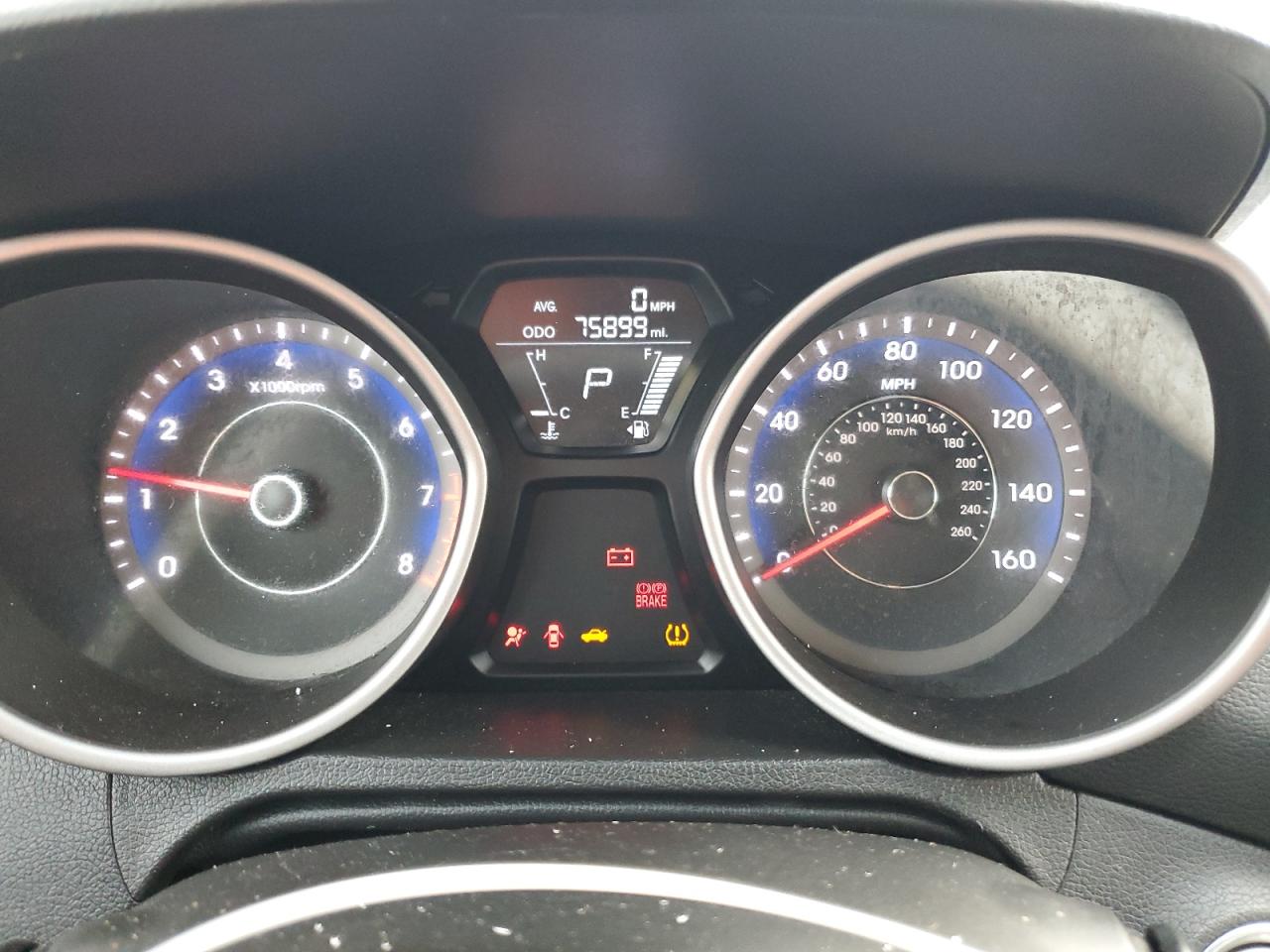 2013 Hyundai Elantra - Image 9