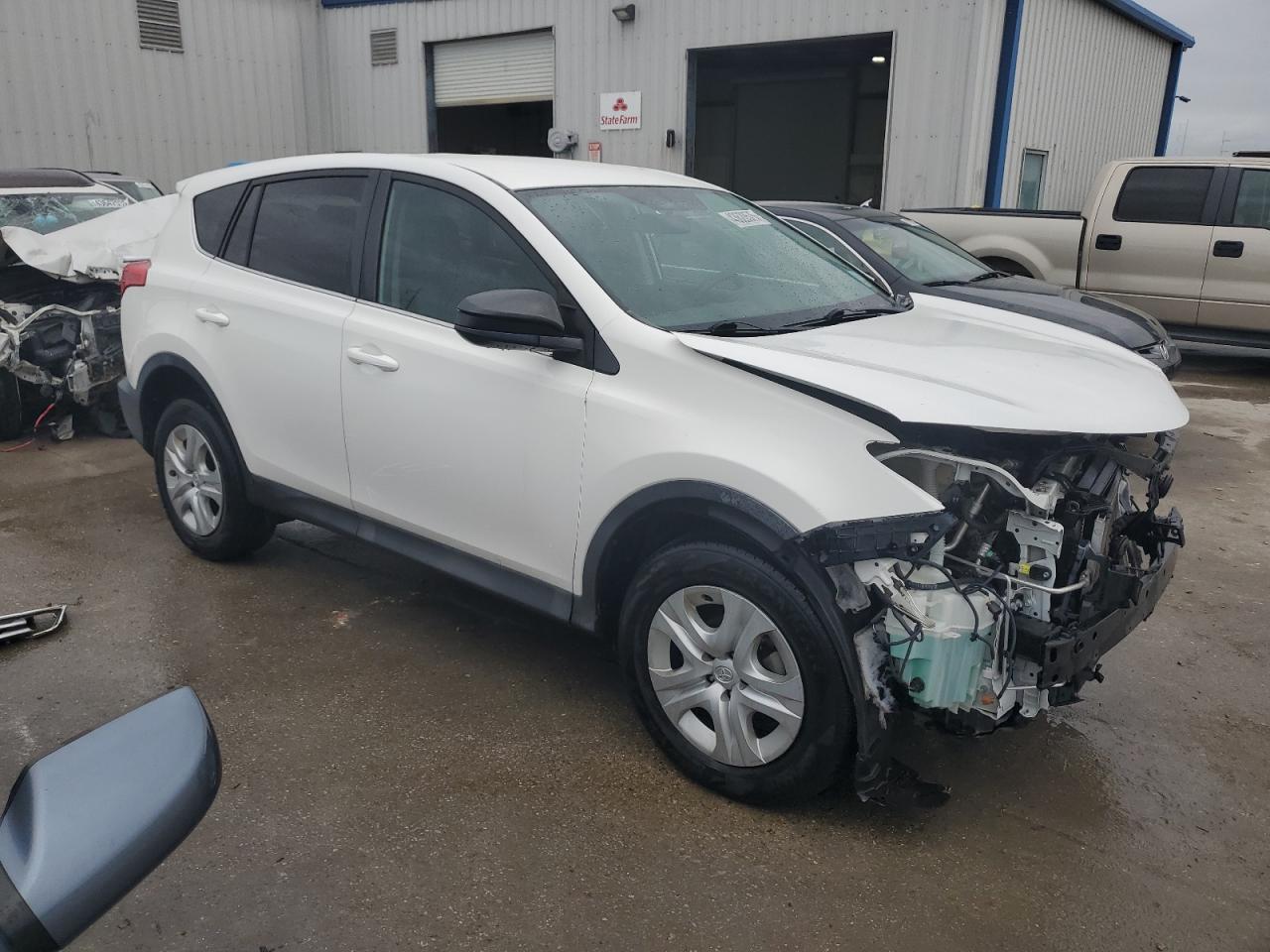 2015 Toyota RAV 4 - Image 4