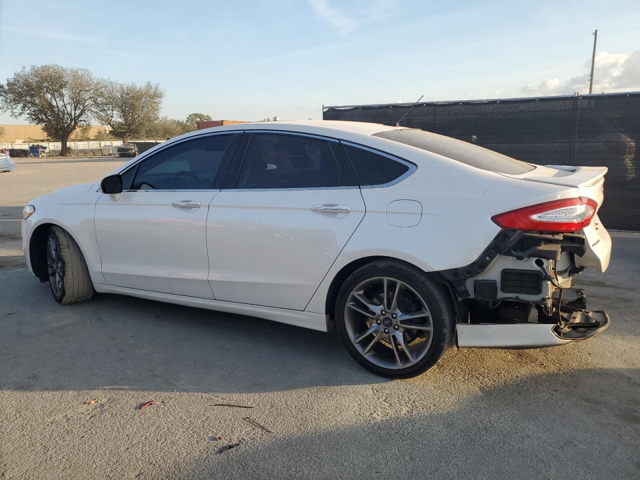 2016 Ford Fusion - Image 3