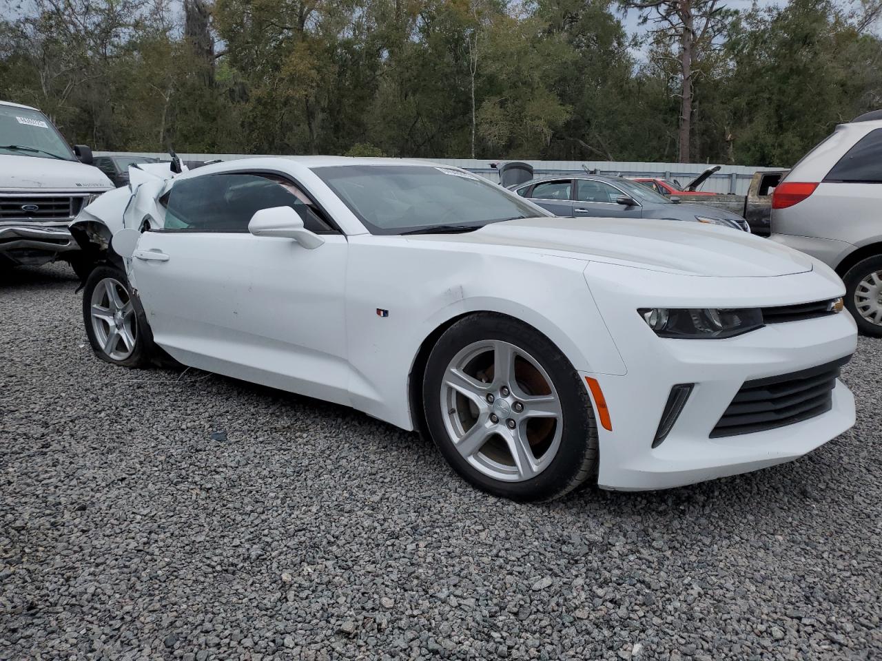 2018 Chevrolet Camaro - Image 4