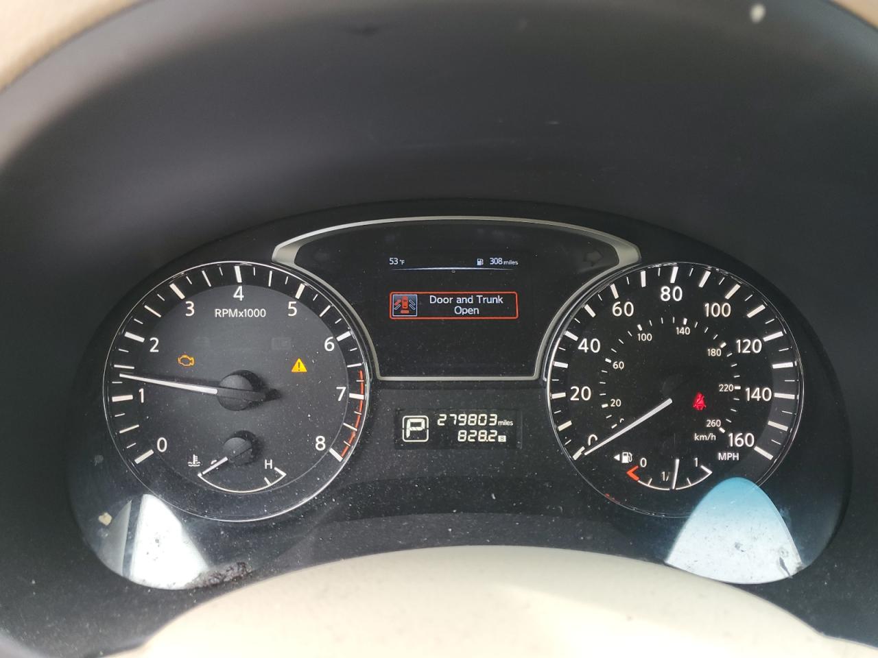 2015 Nissan Altima - Image 9