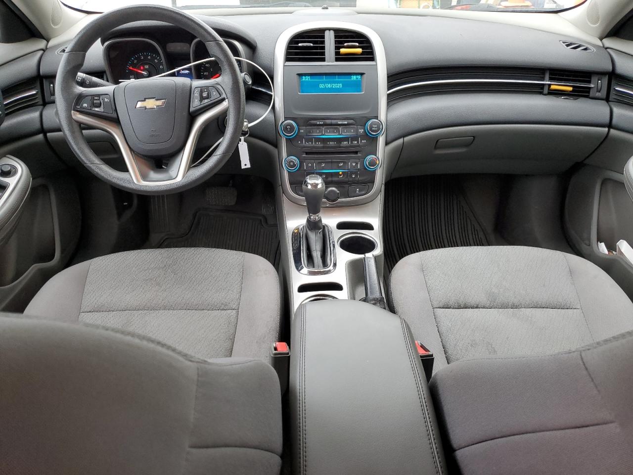 2015 Chevrolet Malibu - Image 8