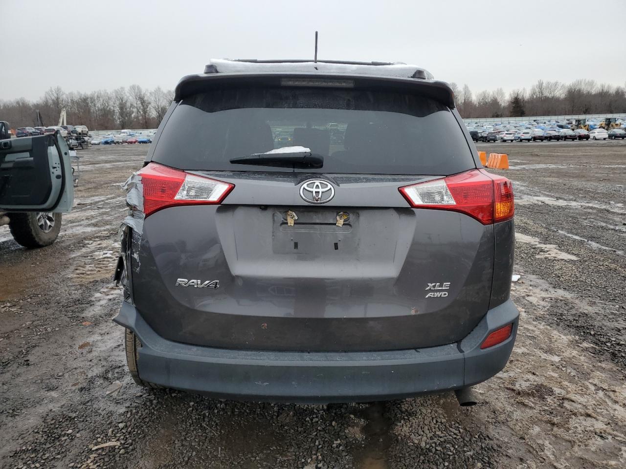 2013 Toyota RAV 4 - Image 6