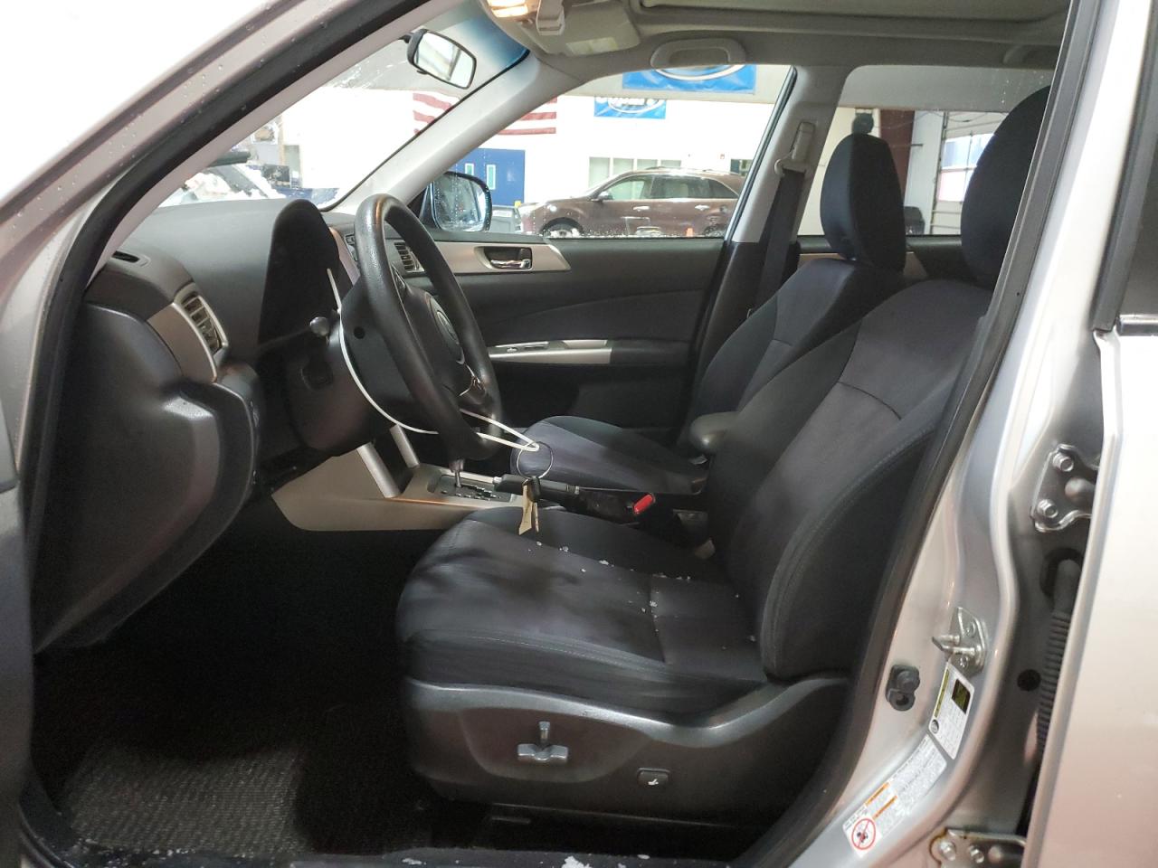 2010 Subaru Forester - Image 7