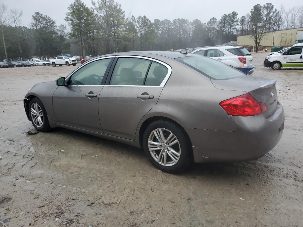 2012 Infiniti G - Image 2