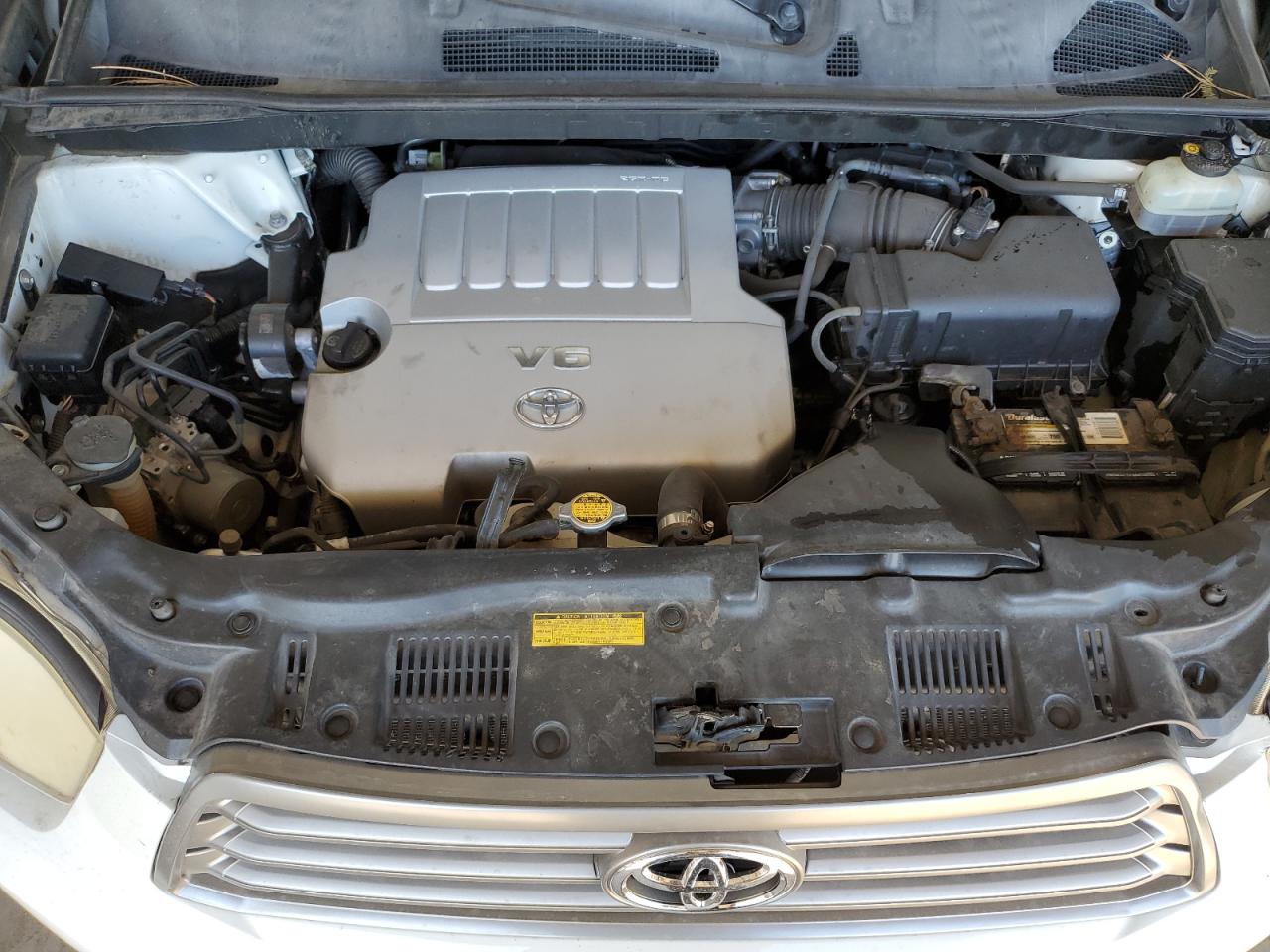 2009 Toyota Highlander - Image 12