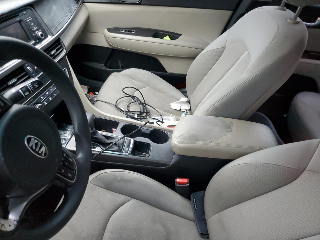 2016 Kia Optima - Image 8