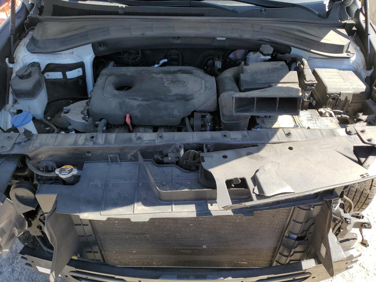 2019 Hyundai Santa Fe - Image 12