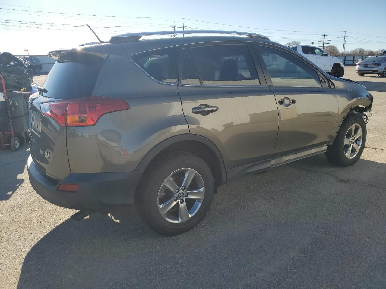 2015 Toyota RAV 4 - Image 3