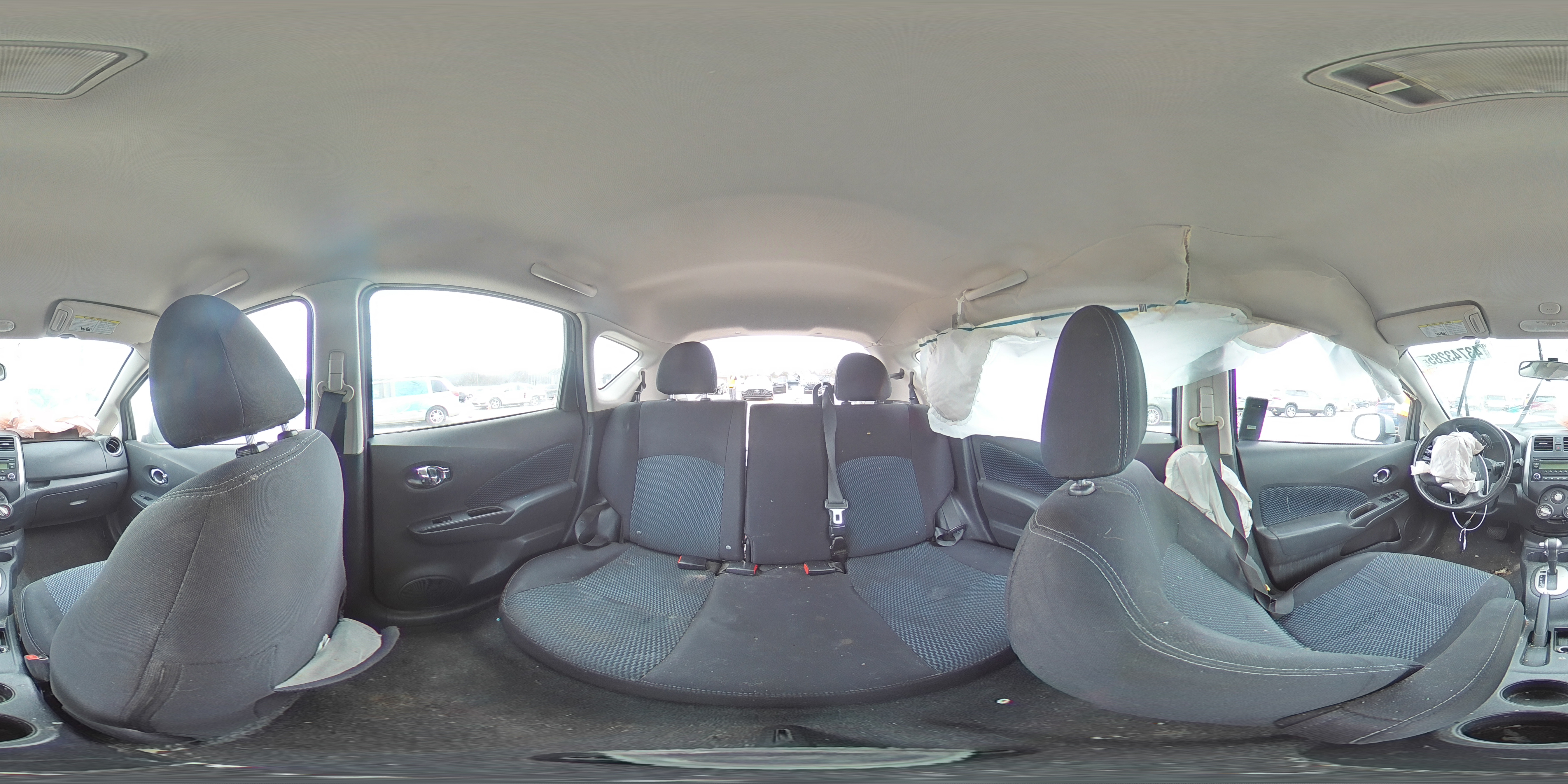 2014 Nissan Versa - Image 12